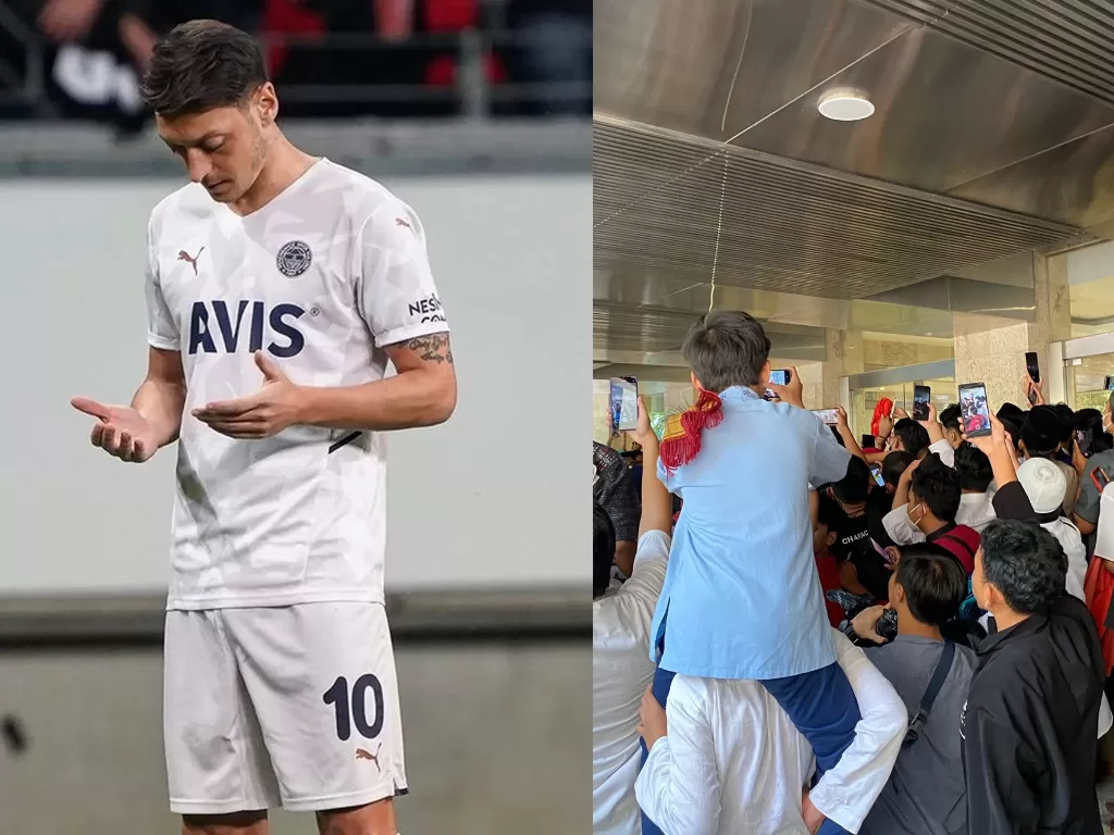 Mesut Ozil (kiri), massa berkerumun di Masjid Istiqlal ingin bertemu Mesut Ozil. (Instagram/@m10_official/INDOZONE/Sarah Hutagaol)