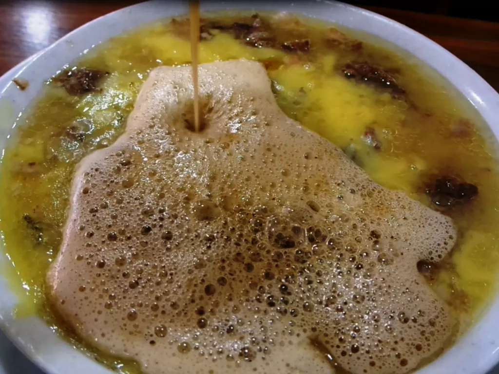 Sup kelle paca, makanan khas Turki. (Elisa Oktaviana/IDZ Creators)