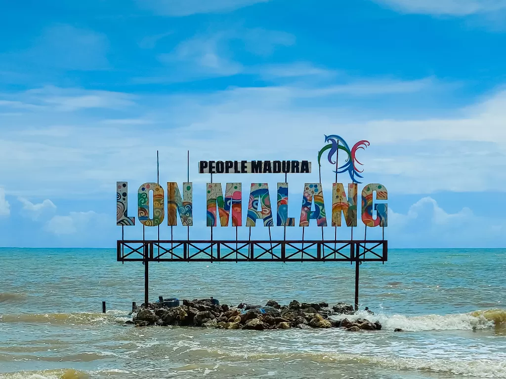 Pantai Lon Malang. (Hendra Susanto/IDZ Creators)