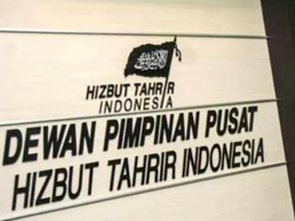 Logo Hizbut Tahrir Indonesia di kantor DPP Hizbut Tahrir Indonesia (HTI). (ANTARA FOTO/Aprilio Akbar)
