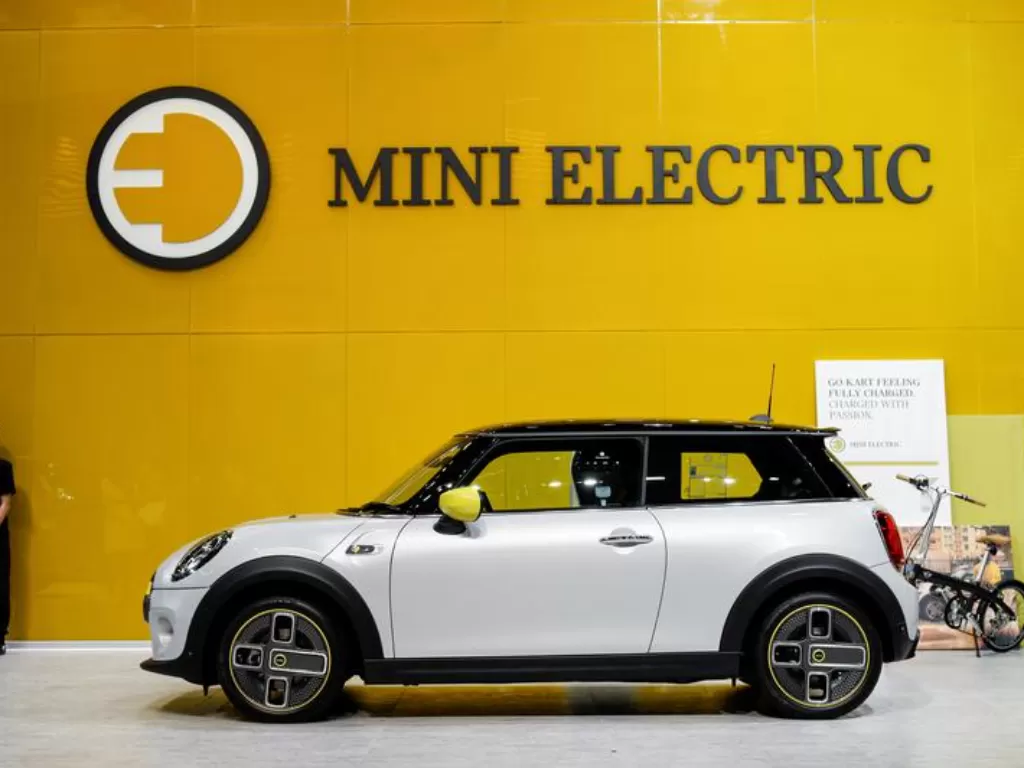 MINI Electric dibanderol Rp1 miliar. (REUTERS/Jorge Silva)