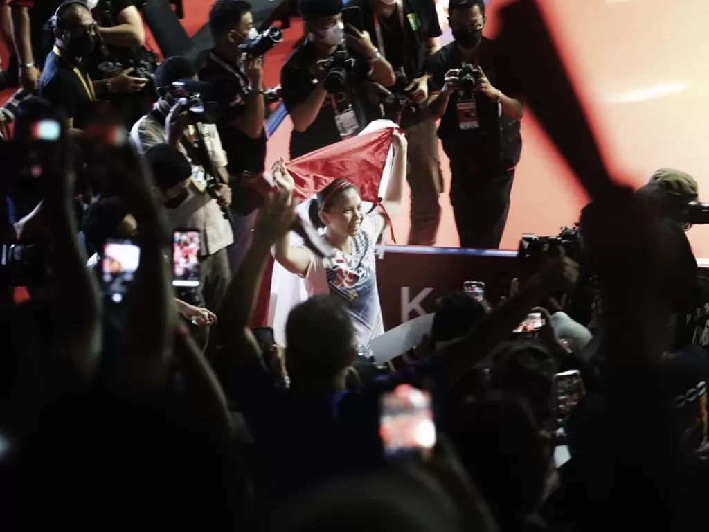 Greysia Polii kibarkan bendera Merah Putih (instagram.com/greyspolii)