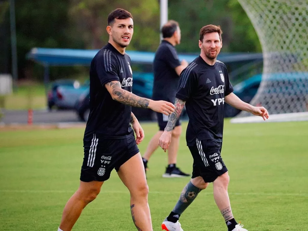 Leandro Paredes dan Lionel Messi. (Instagram/@leoparedes20)