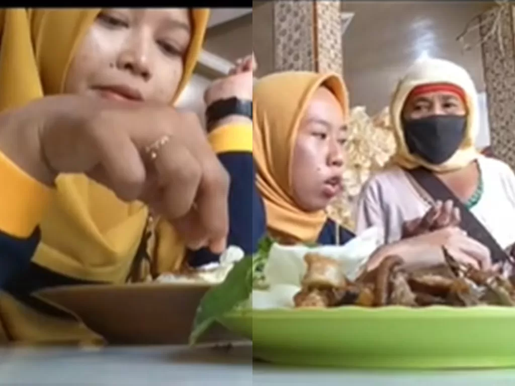 Pengemis menoyor kepala seorang wanita yang sedang makan di sebuah warung karena tak diberi uang. (TikTok/@rzvlyt)