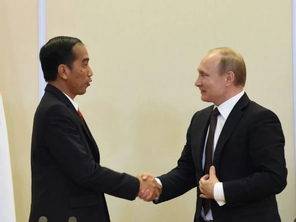 Presiden Jokowi dan Presiden Rusia Vladimir Putin. (Foto: Dokumentasi Humas Setkab)
