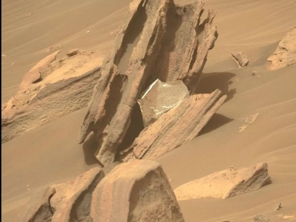 Penampakan sampah di planet Mars. (NASA)
