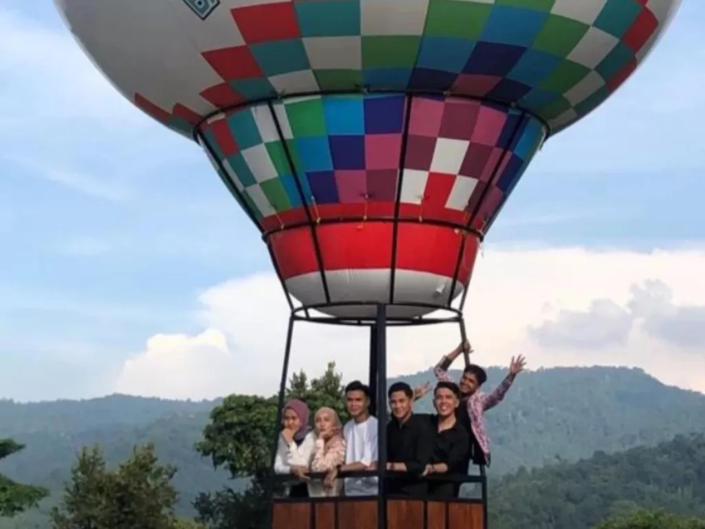 Wisata balon udara di Cilegon, Banten. (Nadhila Zahrin/IDZ Creators)