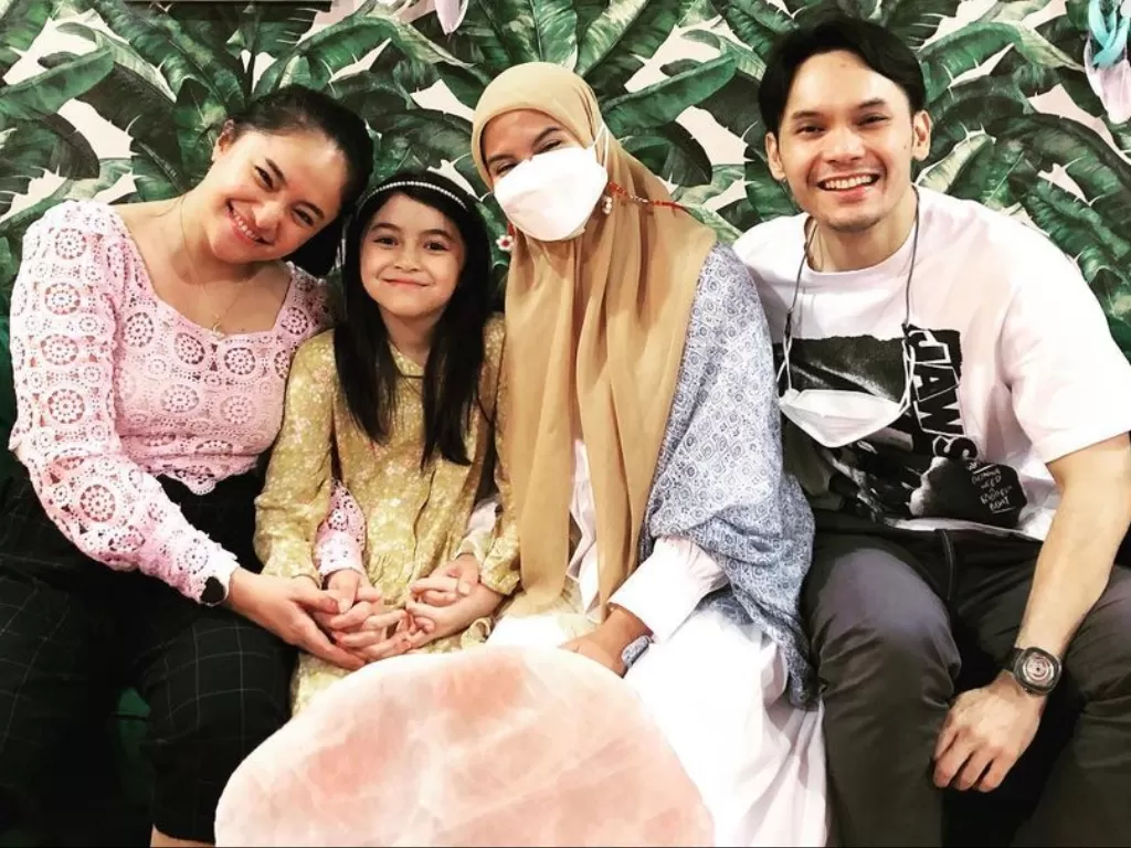 Keluarga Ben Kasyafani dan Marshanda (Instagram/@benkasyafani)