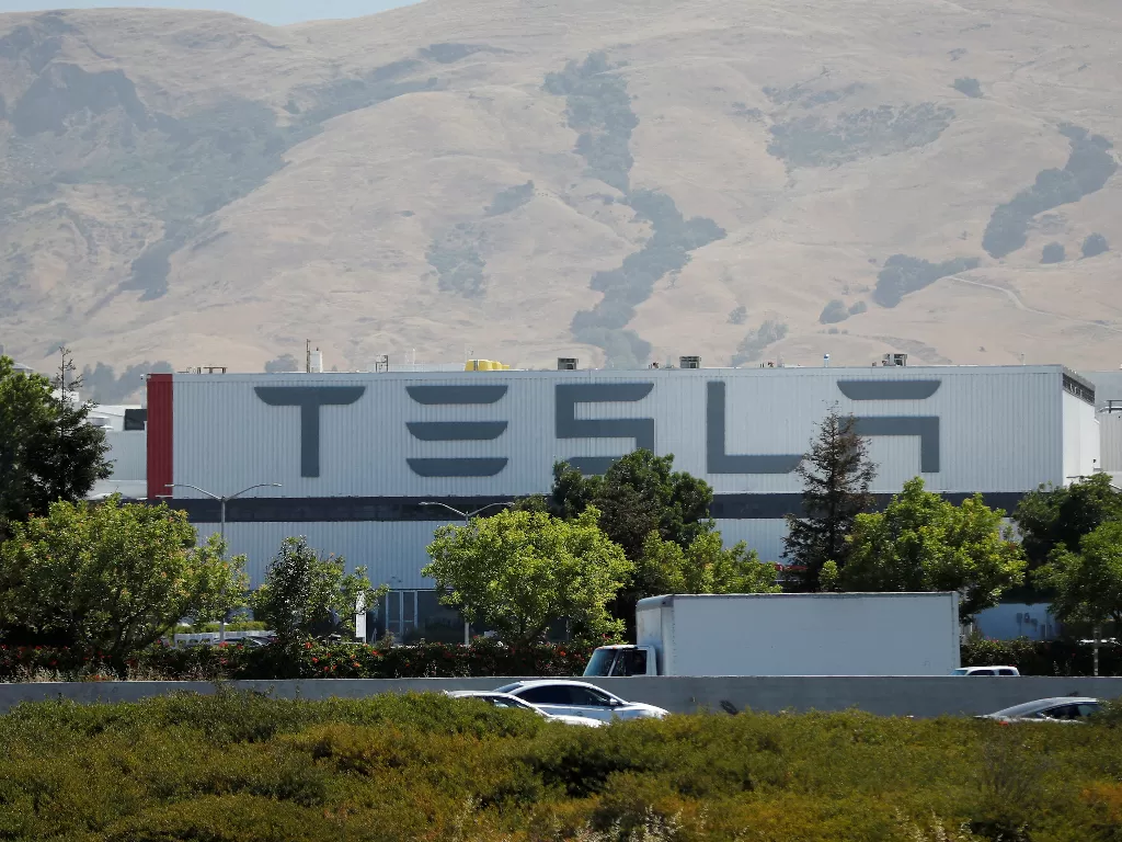 Pabrik mobil listrik Tesla. (REUTERS/Stephen Lam)