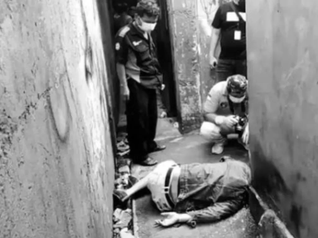 Penemuan mayat pria di Tambora, Jakarta Barat. (Screenshoot/@lensa_berita_jakarta)