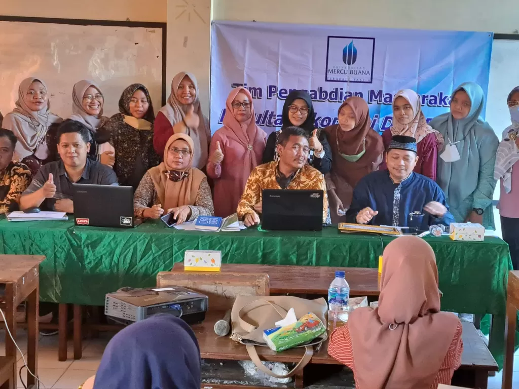 Persiapan kegiatan Pelatihan Peningkatan Kompetensi guru di SMK Tanjung Jakarta pada 6 Juli 2022. (Foto: Istimewa)
