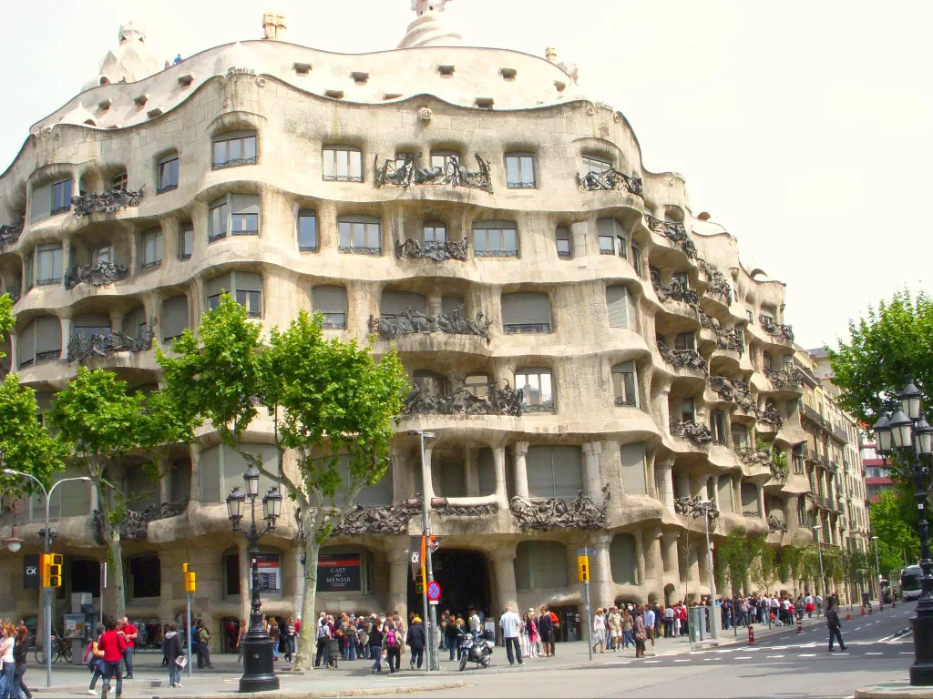 Karya Gaudi yang populer di Spanyol (Fabiola Lawalata/Z Creators)