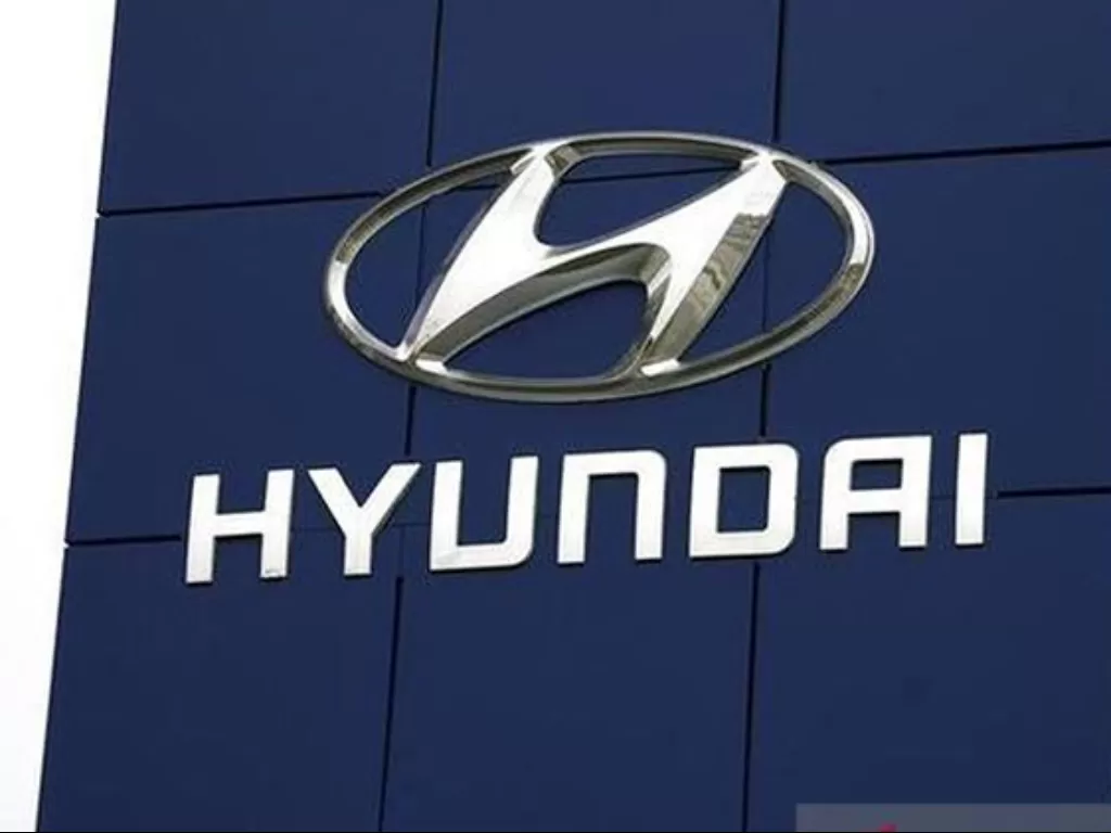 Arsip Foto - Logo Hyundai tampak di luar bangunan dealer mobil Hyundai di Golden, Colorado, Senin (3/11/2014). (ANTARA/REUTERS/Rick Wilking/am)