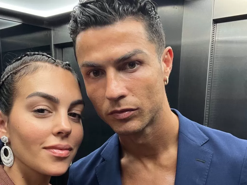 Cristiano Ronaldo dan kekasihnya, Georgina Rodriguez. (Instagram/@cristiano)