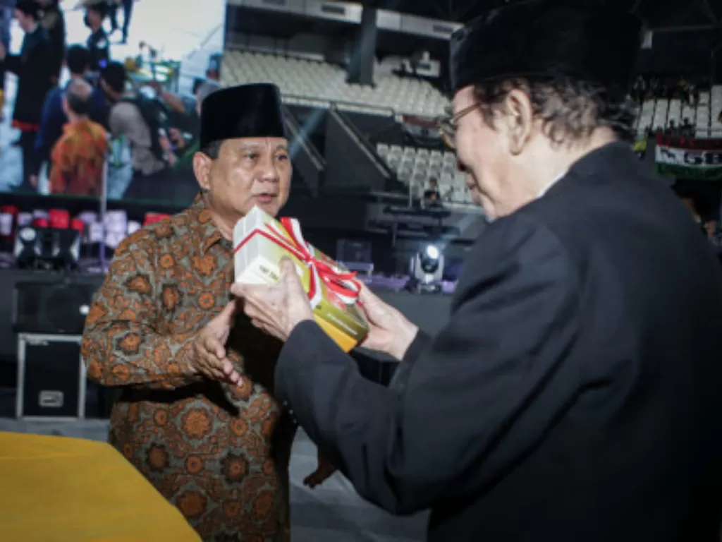 Menteri Pertahanan Prabowo Subianto (kiri). (ANTARA FOTO/Fauzan)