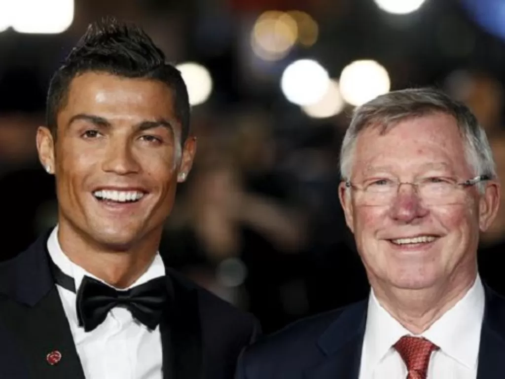 Cristiano Ronaldo dan Sir Alex Ferguson. (REUTERS/Stefan Wermuth)