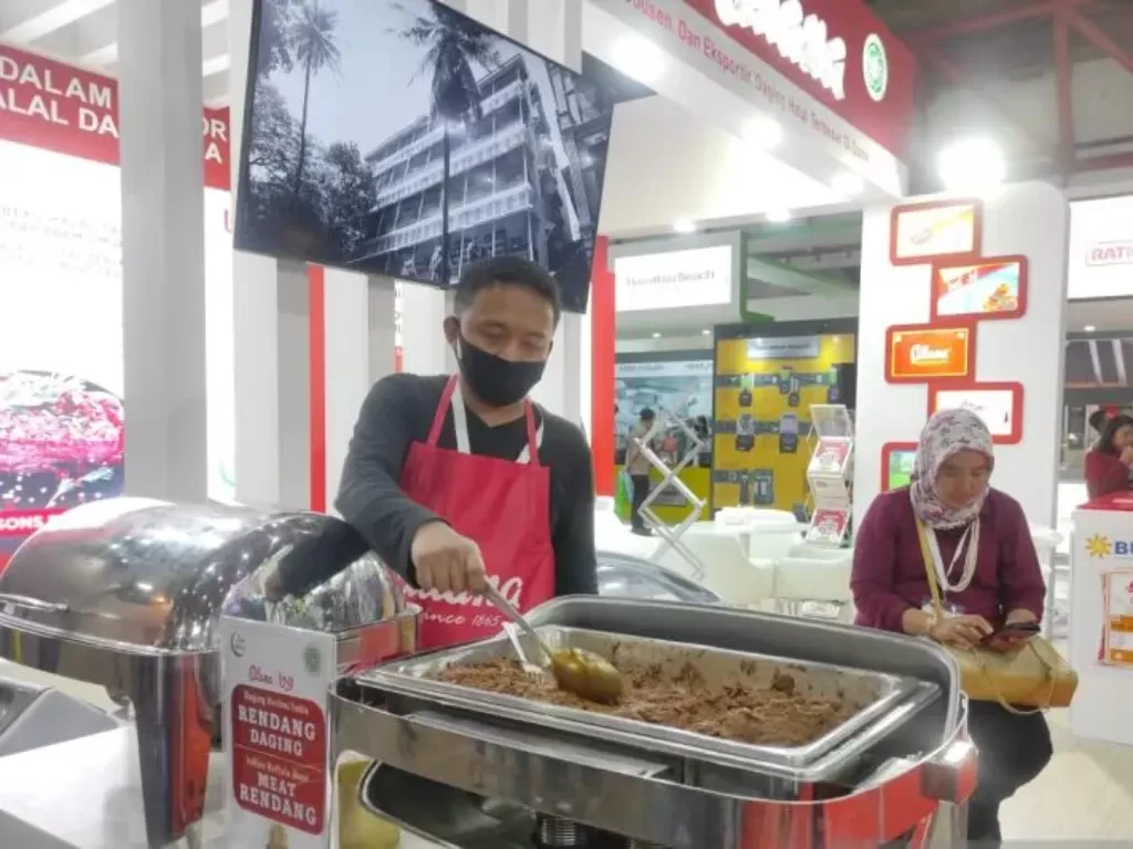 Daging kerbau asal India hadir di pameran Food & Hotel Indonesia (FHI) 2022 di Jakarta Intenational Expo (JIEXPO) (ANTARA/Asri Mayang Sari).