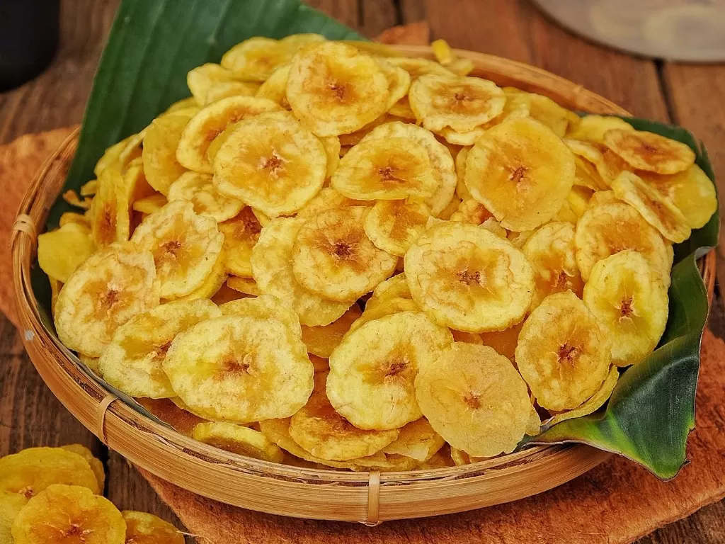 Cara membuat keripik pisang (Instagram/@susie.agung)