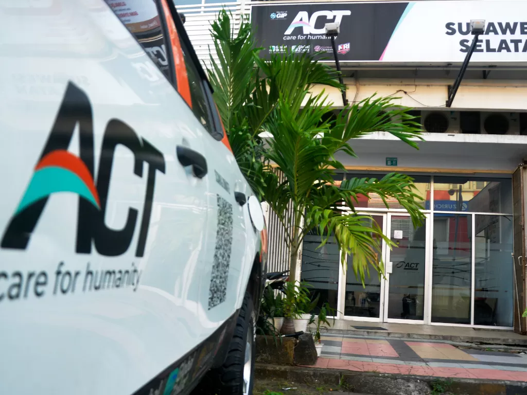 Suasana kantor Aksi Cepat Tanggap (ACT) Sulsel di, Makassar, Sulawesi Selatan, Rabu (6/7/2022). (ANTARA/ mencapai 40 persen serta aktivitas perkantoran terpantau sepi. ANTARA FOTO)