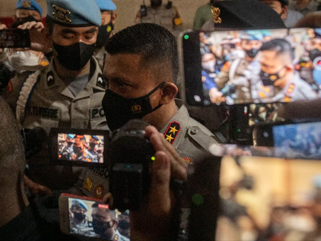 Kadiv Propam nonaktif Irjen Pol Ferdy Sambo tiba untuk menjalani pemeriksaan di Bareskrim Mabes Polri, Jakarta. (ANTARA/Aprillio Akbar)