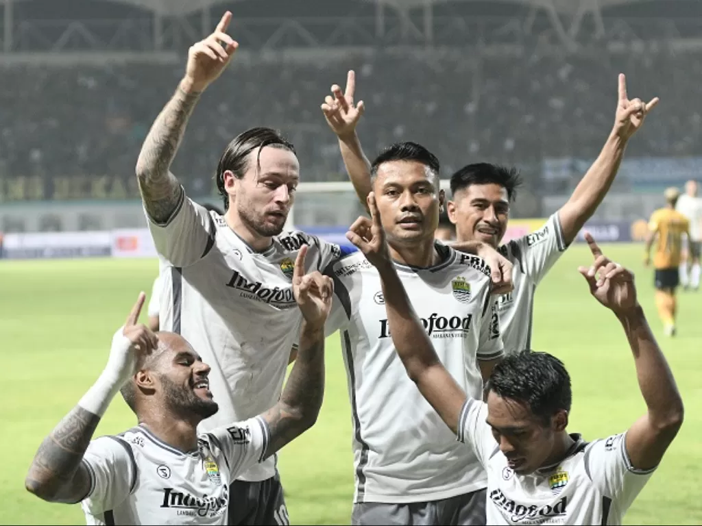 Para pemain Persib Bandung. (ANTARA FOTO/ Fakhri Hermansyah)