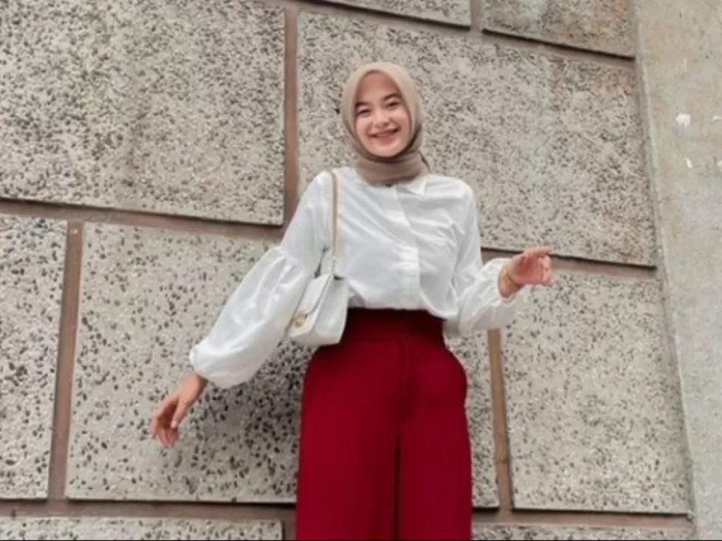 Outfit Hijab untuk 17an (Pinterest/@nadiladrn)