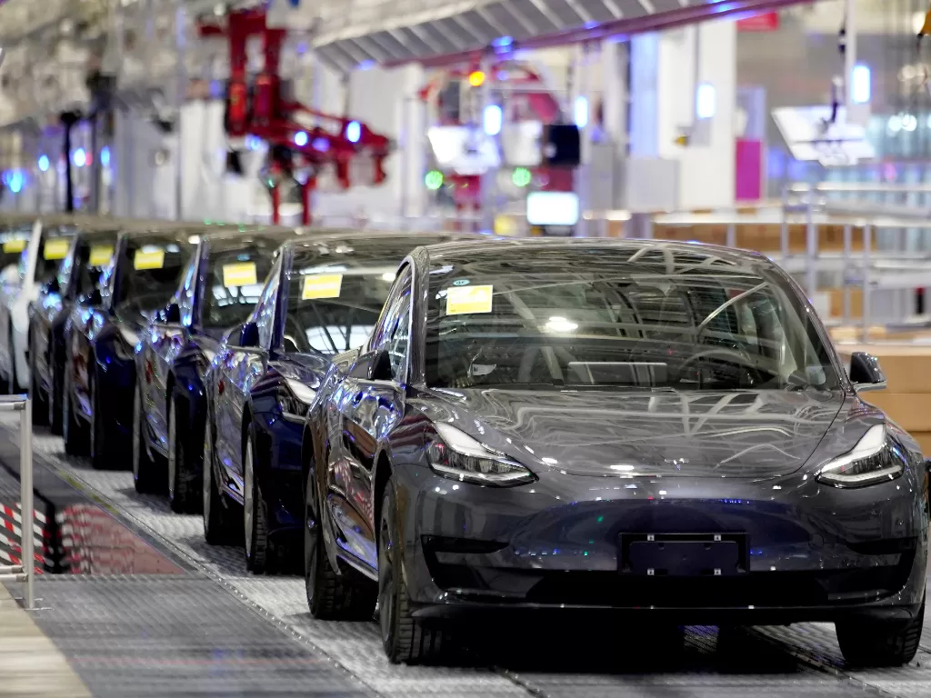 Produsen mobil listrik Tesla. (REUTERS/Aly Song)