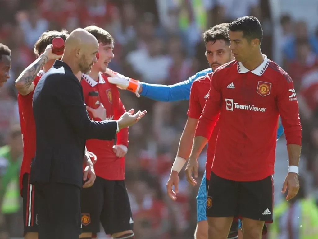 Manajer Manchester United Erik Ten Hag dan Cristiano Ronaldo (Reuters/Ed Sykes)