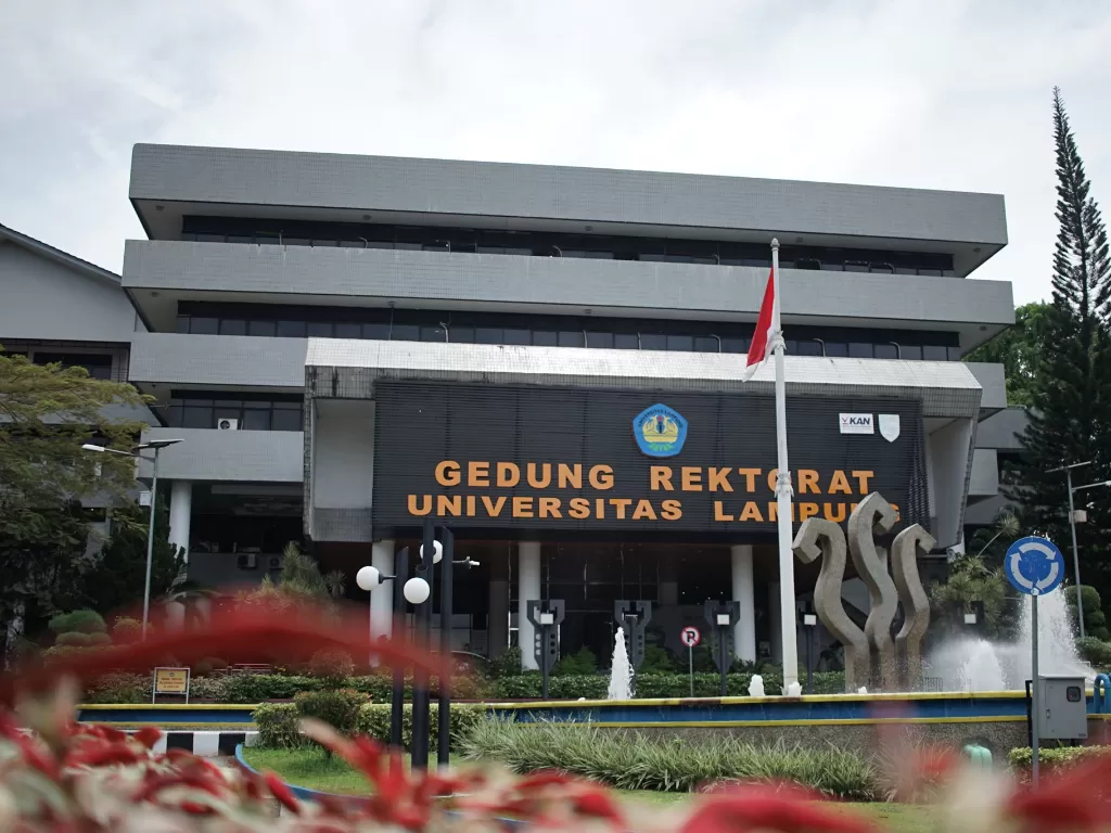 Gedung Rektorat Universitas Lampung (Unila), Rektor Karomani terjaring OTT diduga menerima suap penerimaan mahasiswa baru. (Foto/Facebook/Unila)