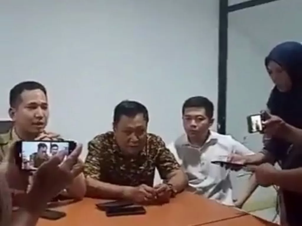 HM Syukri Zen anggota DPRD Palembang pelaku penganiayaan seorang ibu-ibu di SPBU (Twitter/WagimanDeep212_)