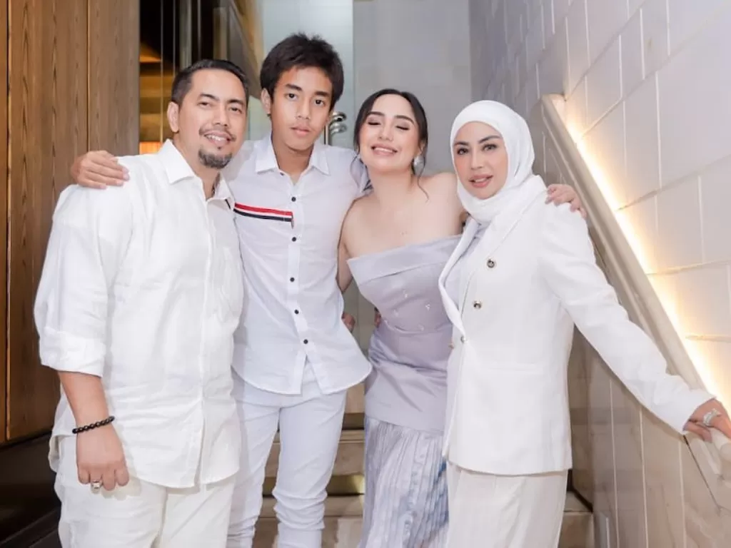 Keluarga Sunan Kalijaga (Instagram/salmafinasunan)