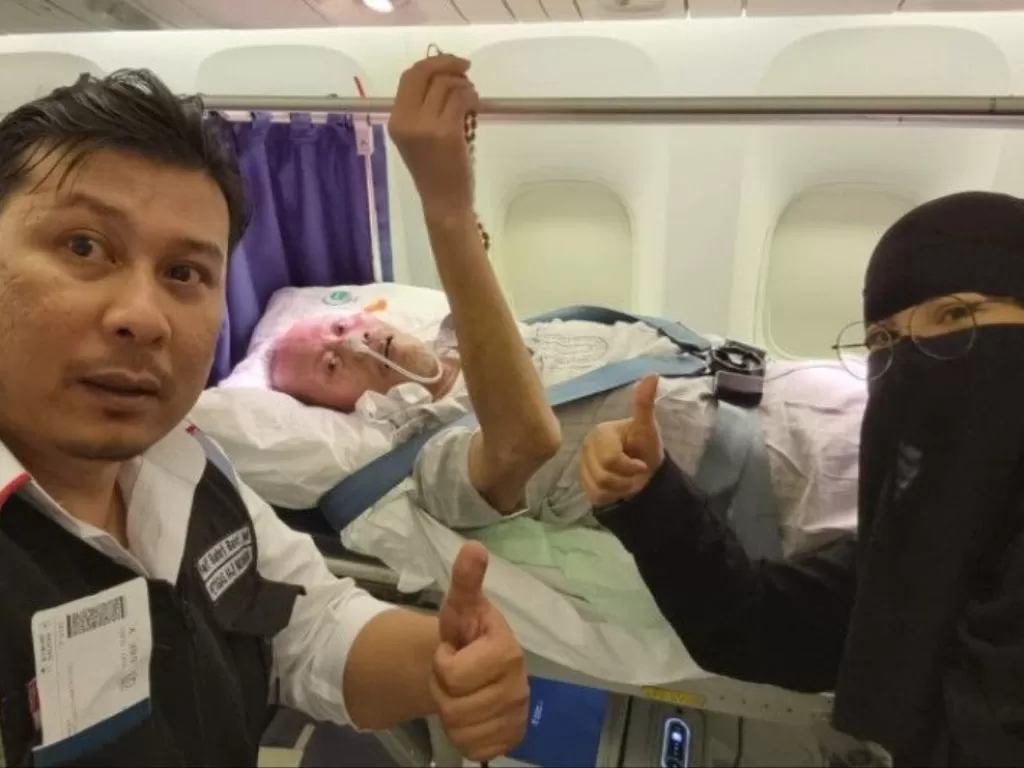 Satu anggota jamaah haji yang sakit dipulangkan ke Tanah Air setelah menjalani perawatan di rumah sakit di Arab Saudi. (Dok. Kemenag)