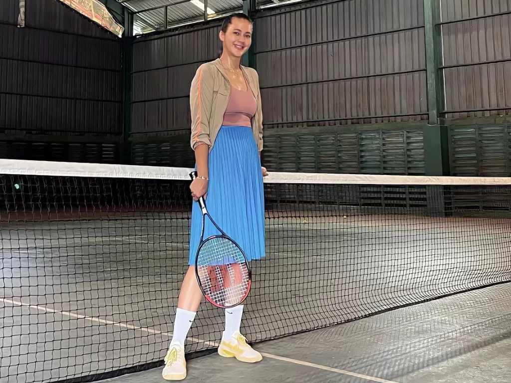Paula Verhoeven main tennis. (Instagram/paula_verhoeven)