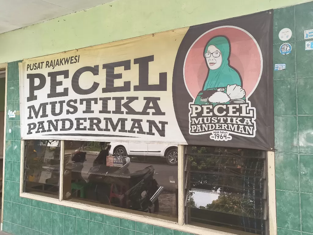 Pecel Mustika Panderman yang legendaris di Malang (Z Creators/Muhammad Olifiansyah)
