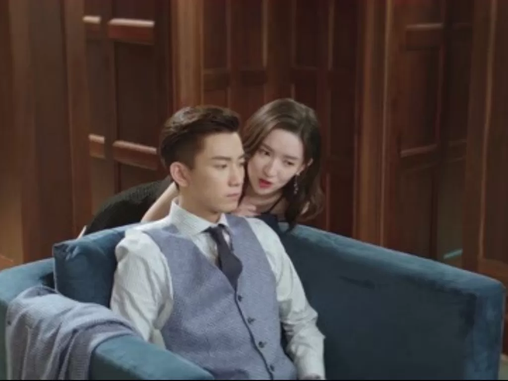 Scene dalam drama China 'Once We get Married' (iq.com)