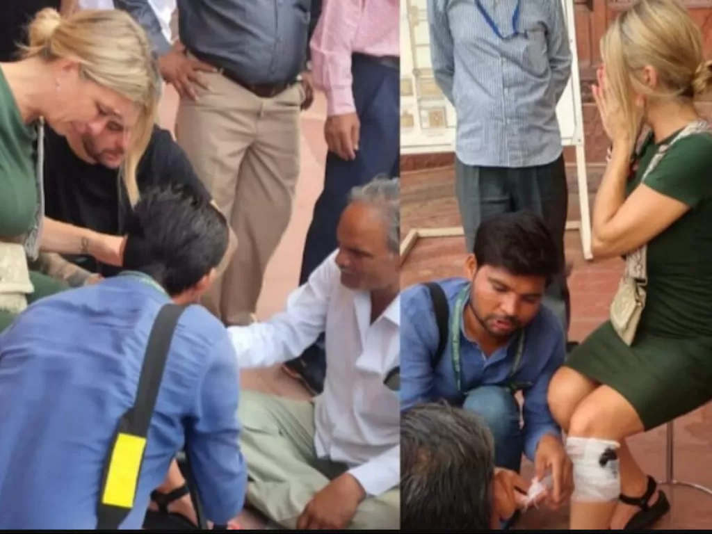 Turis diserang monyet saat di Taj Mahal. (Siraj Qureshi)