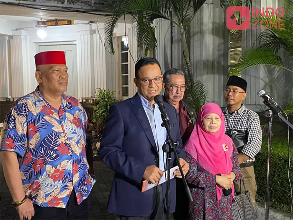 Gubernur DKI Jakarta, Anies Baswedan mengadakan pertemuan dengan ormas di rumah dinasnya (INDOZONE/Sarah Hutagaol)