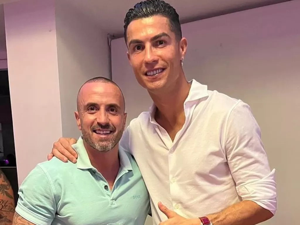 Cristiano Ronaldo dan mantan pemain Bali United asal Portugal, Paulo Sergio. (Instagram/@paulo80sergio)