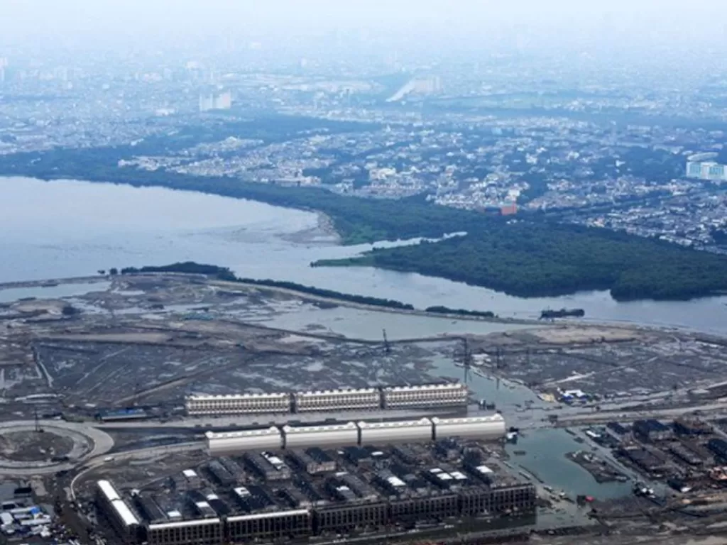Foto udara suasana proyek pembangunan reklamasi Teluk Jakarta di Pantai Utara Jakarta (ANTARA FOTO/Andika Wahyu/foc.)