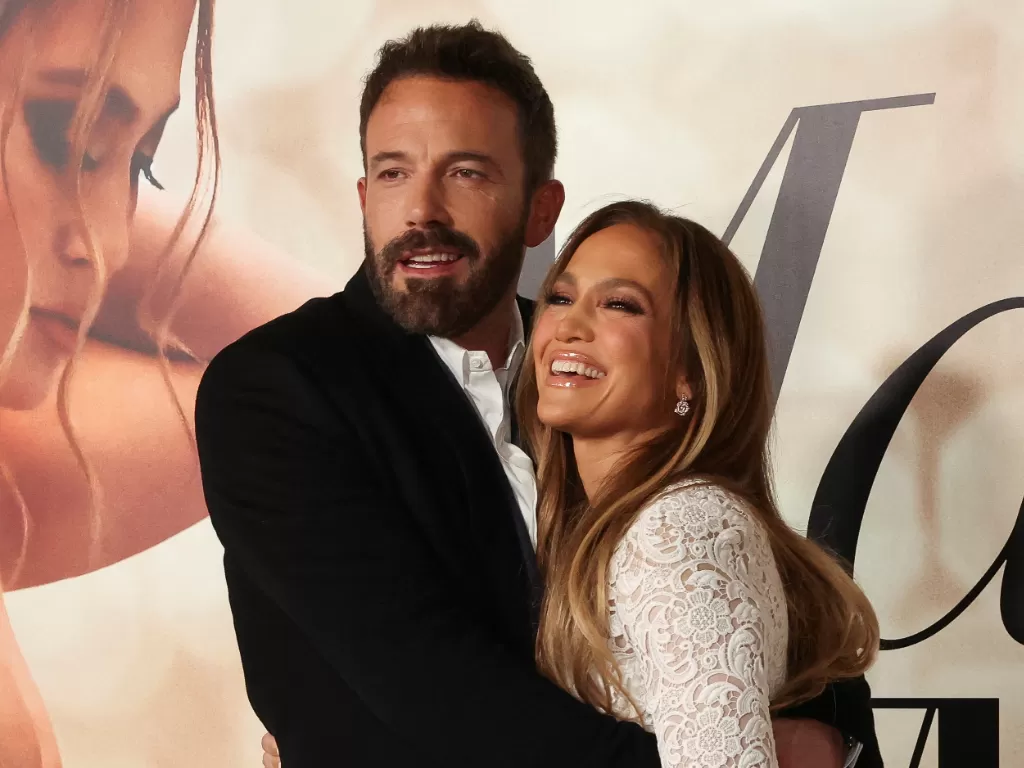 Ben affleck dan Jennifer Lopez sepakat berjanji lewat klausul anti perselingkuhan. (REUTERS/Mario Anzuoni).