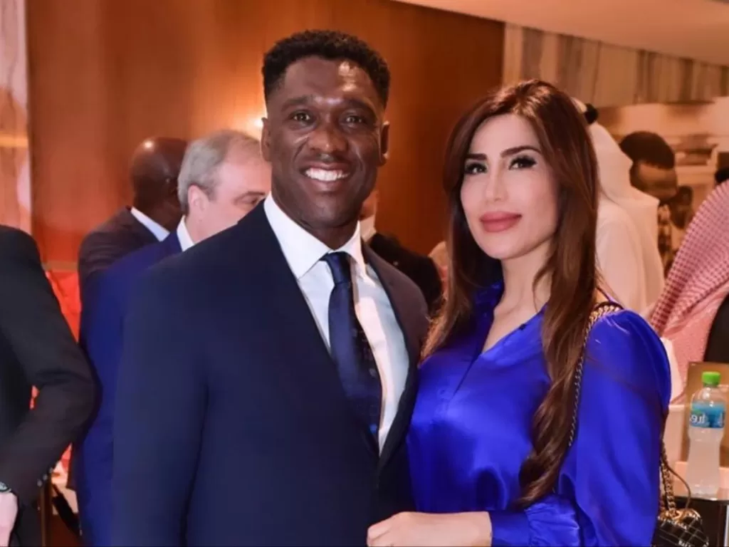 Clarence Seedorf bersama dengan istrinya, Sophia Makramati (Instagram) 