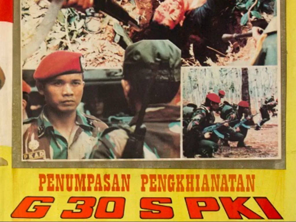 Poster film Penmupasan Pengkhianatan G30SPKI. (Wikipedia).