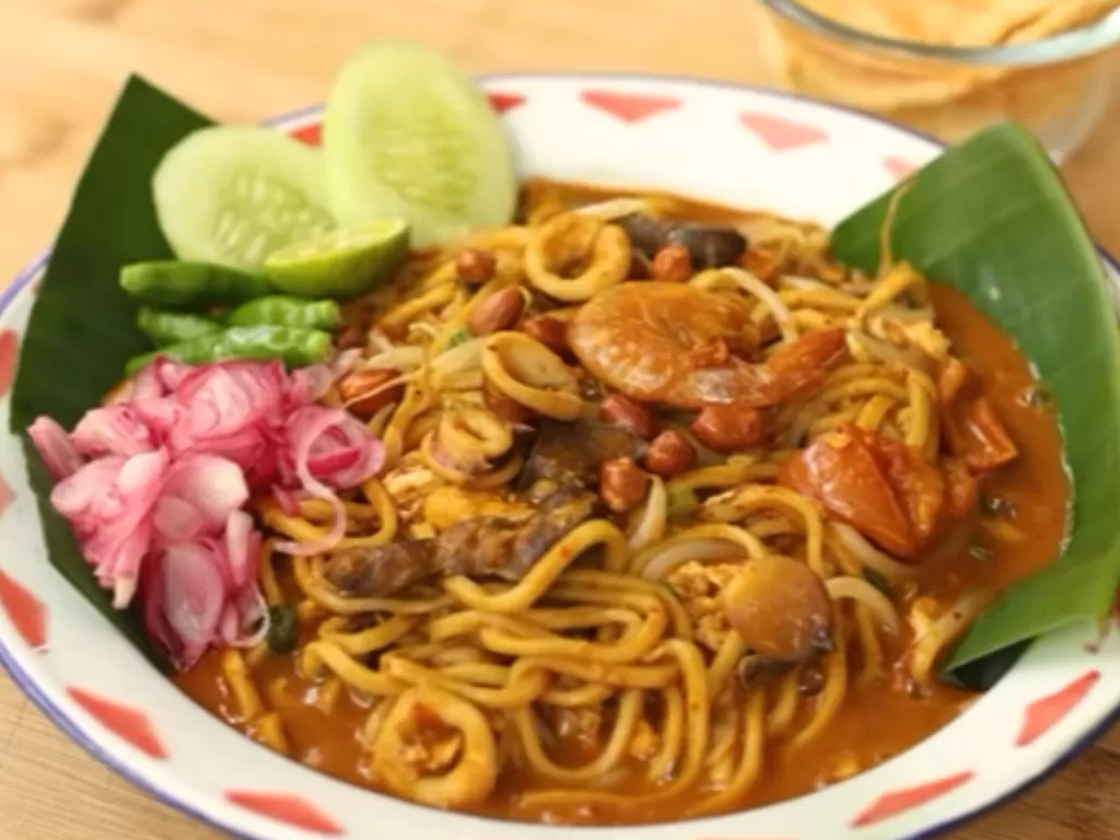 Mie Aceh ala Chef Devina (YouTube/Devina Hermawan)