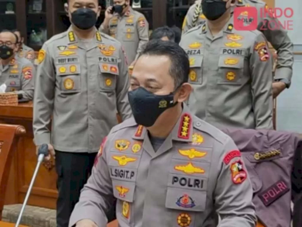 Kapolri Jenderal Listyo Sigit Prabowo hadiri rapat di DPR. (INDOZONE/Harits Tryan)