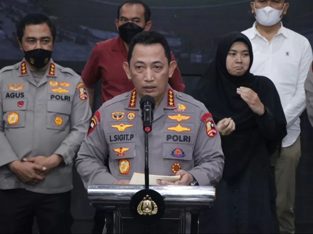 Konferensi pers Kapolri kasus tragedi Kanjuruhan di Malang, Jawa Timur. (Dok Divisi Humas Polri).