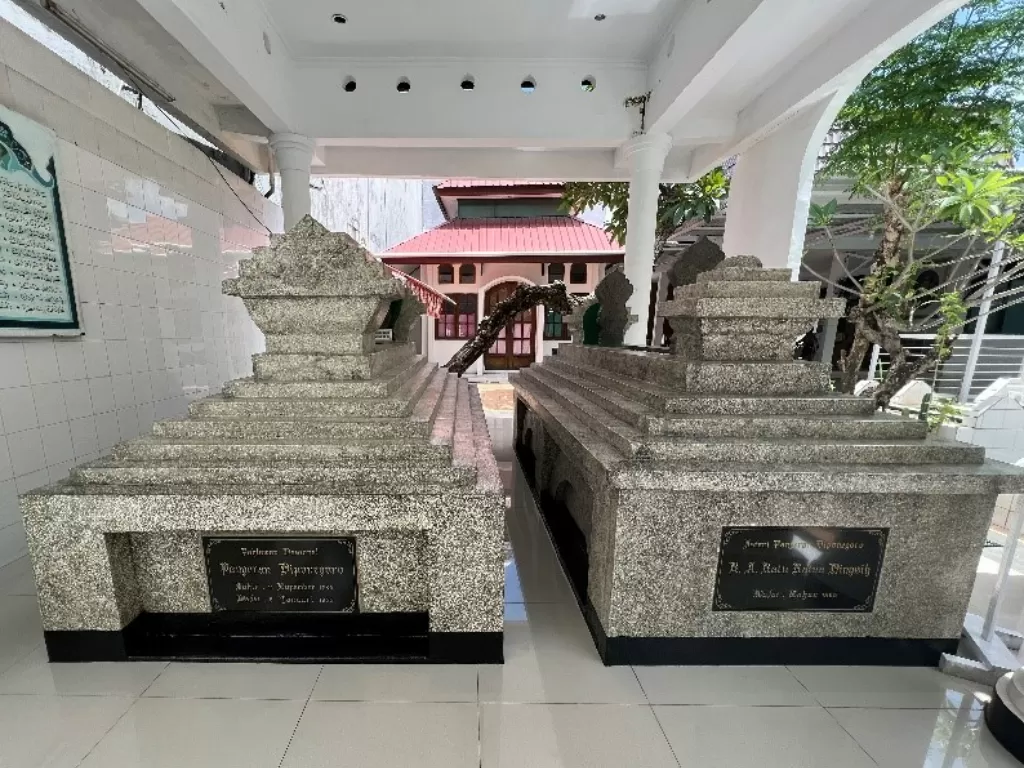 Makam Pangeran Diponegoro (Z Creators/Retno Mandriyarini)