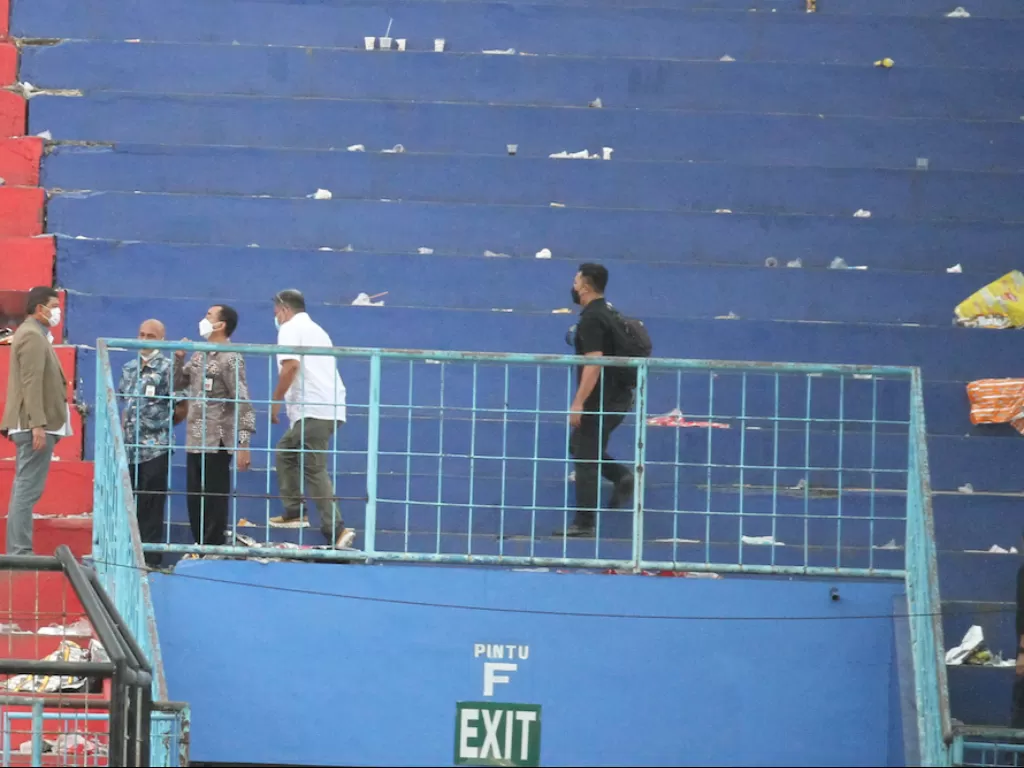 TGIPF melakukan investigasi di Stadion Kanjuruhan (ANTARA FOTO/Ari Bowo Sucipto)