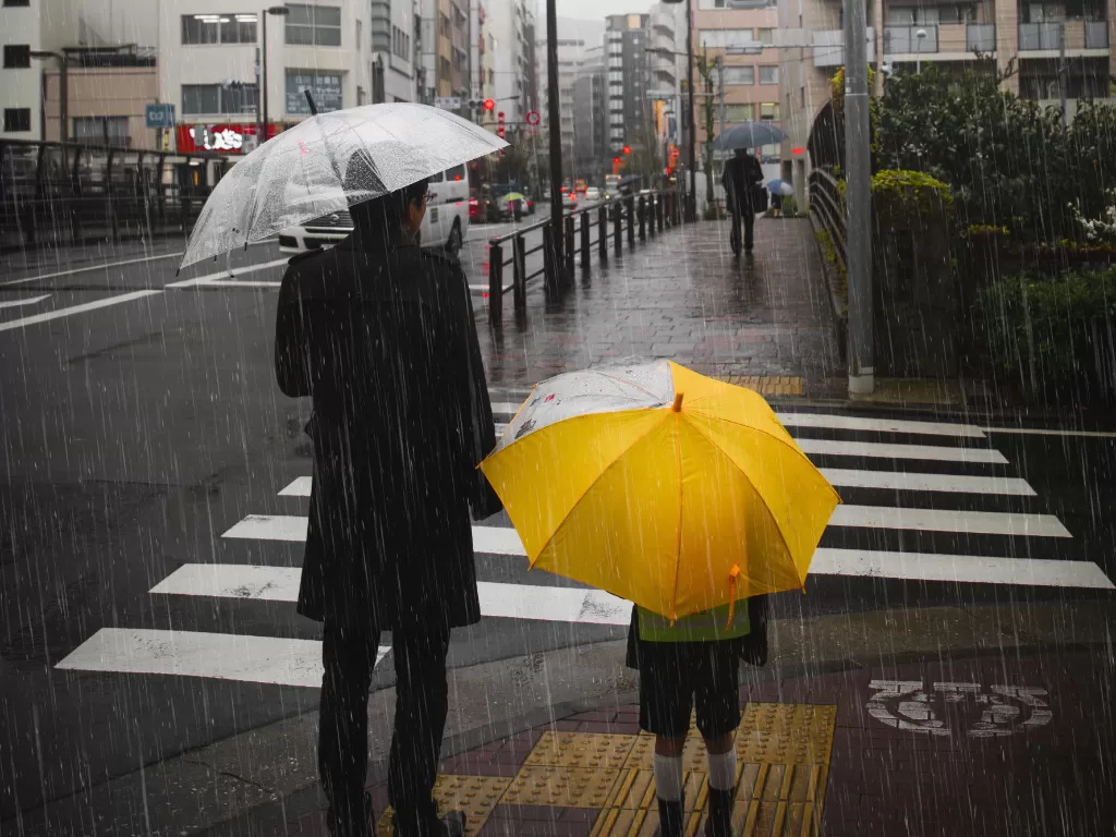 Ilustrasi musim hujan. (Freepik/rawpixel.com)