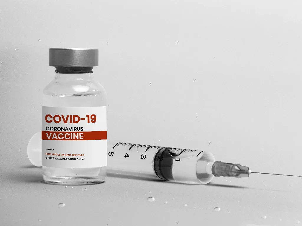 Ilustrasi vaksin Covid-19 yang stoknya di DKI Jakarta kosong. (Freepik)