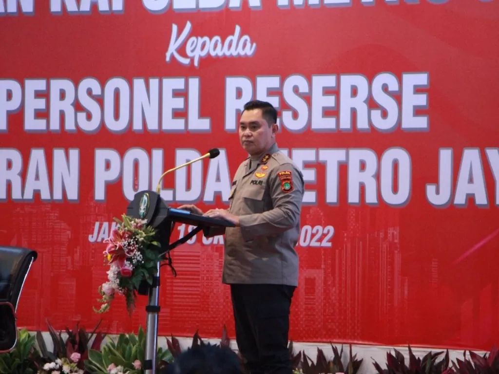 Kapolda Metro Jaya, Irjen Pol Fadil Imran, memberi arahan kepada personel reserse (Dok. Humas Polda Metro Jaya)